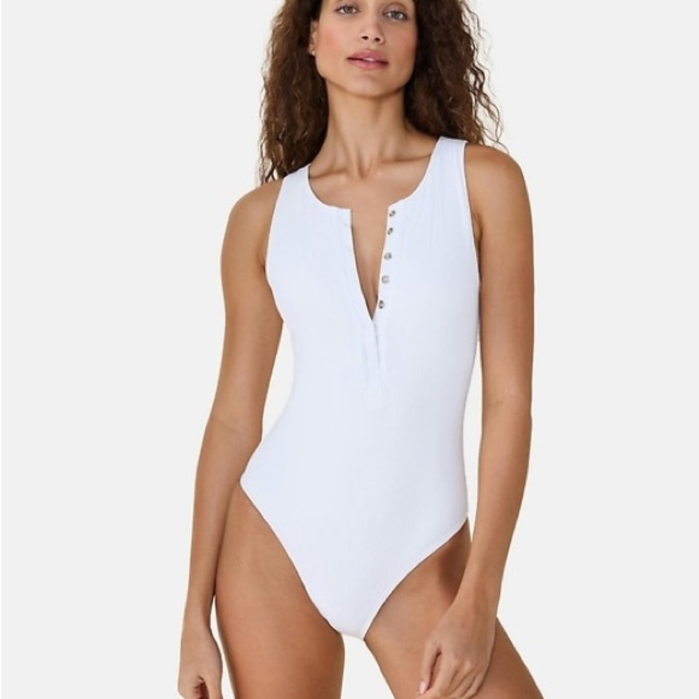 NWT Andie Malibu Ribbed White One-Piece Sz L Swimsuit with Snap Placket